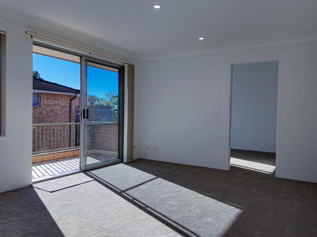 9/14 Albert St, Hornsby, NSW 2077