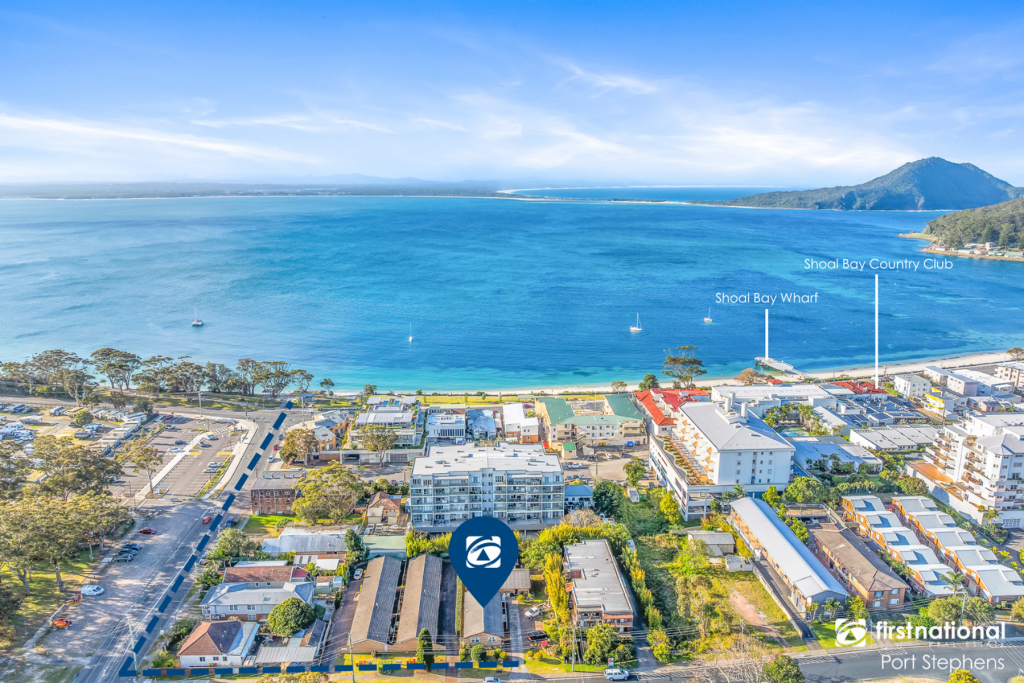 2/18 MESSINES ST, SHOAL BAY, NSW 2315