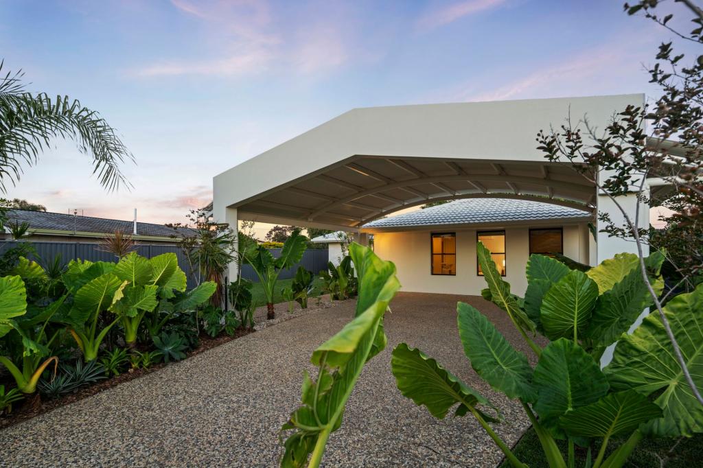28 Boolagi Dr, Wurtulla, QLD 4575