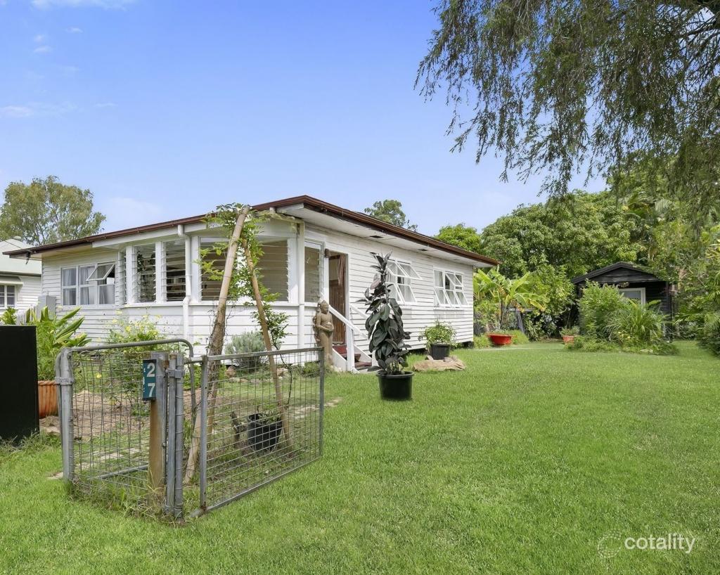 27 Railway St, Yandina, QLD 4561