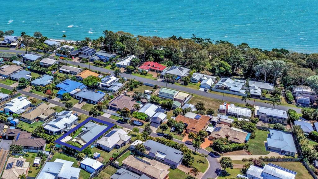 41 Fraser Waters Pde, Toogoom, QLD 4655