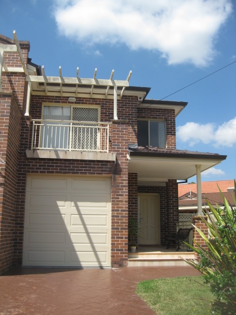 4a Carinya Ave, Beverly Hills, NSW 2209