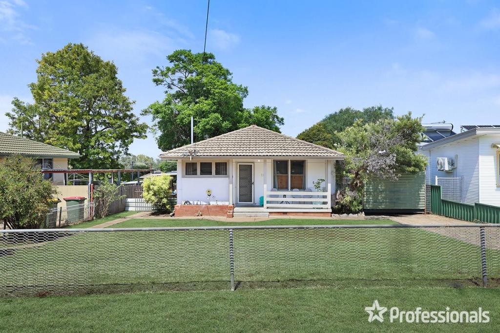 15 Kirkham Cres, Oxley Vale, NSW 2340