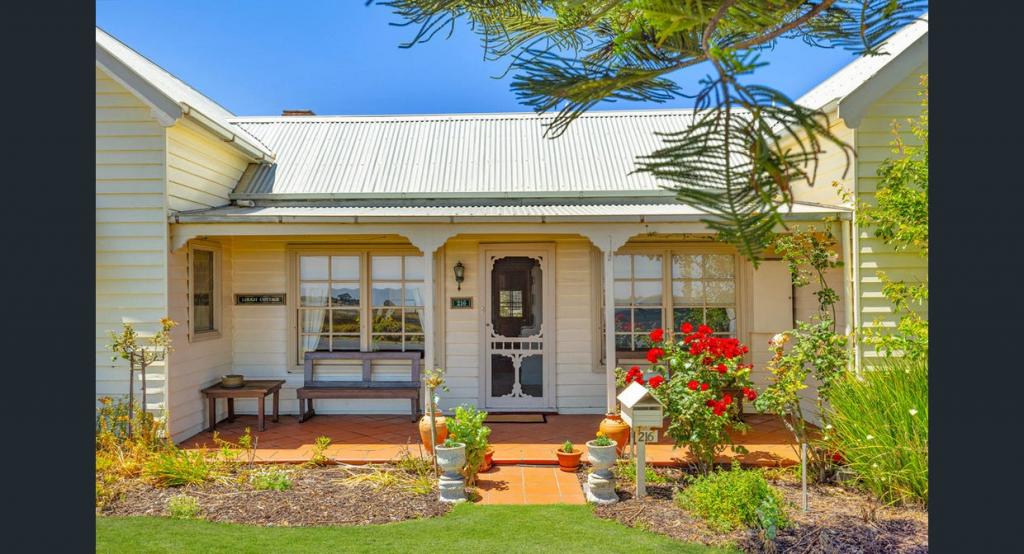 216 Griffiths St, Port Fairy, VIC 3284