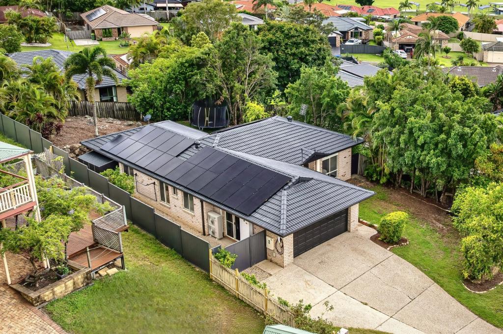 13 Amanu Cres, Pacific Pines, QLD 4211