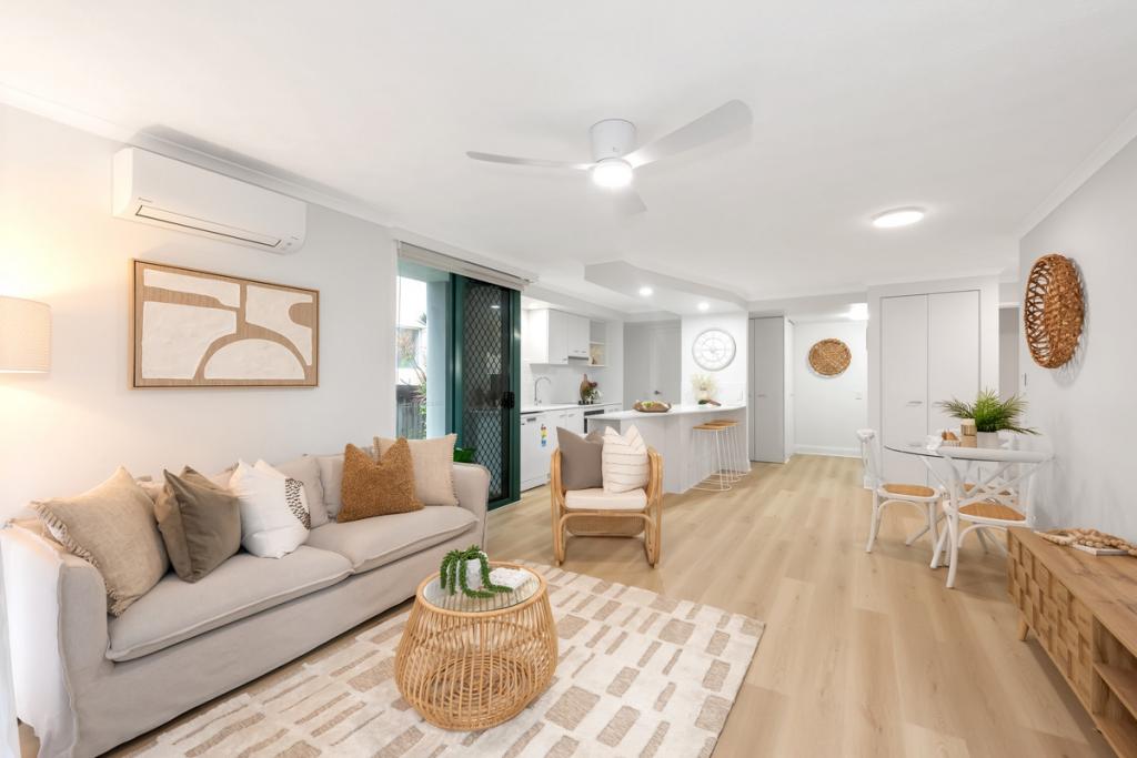 2/33 AUSTRALIA AVE, BROADBEACH, QLD 4218