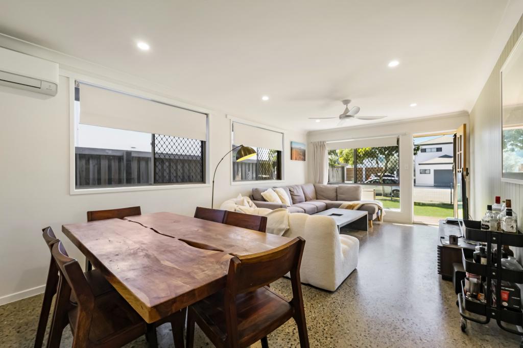 14 Chainey Ave, Miami, QLD 4220