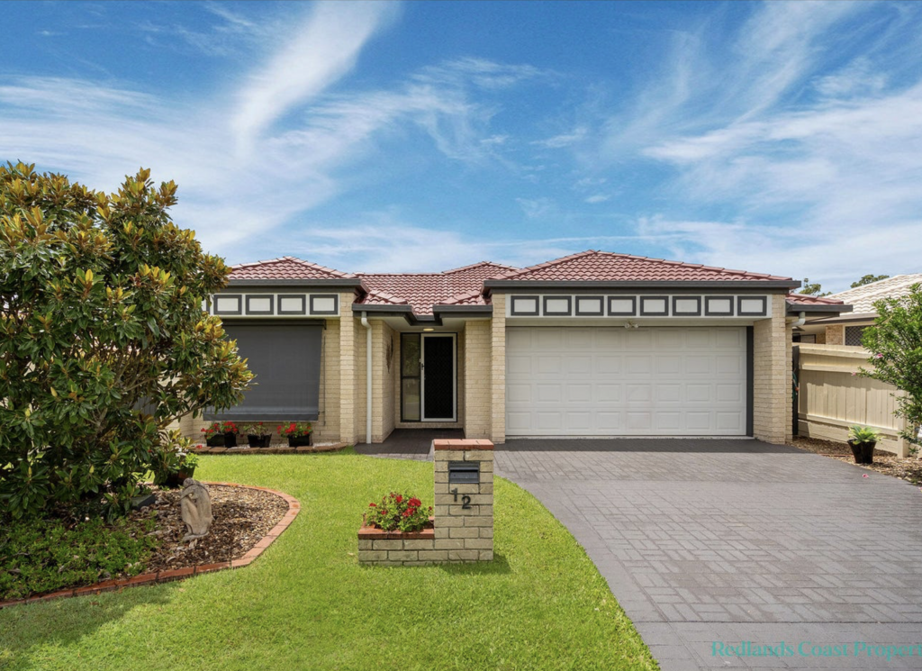 12 Lamb Cl, Victoria Point, QLD 4165
