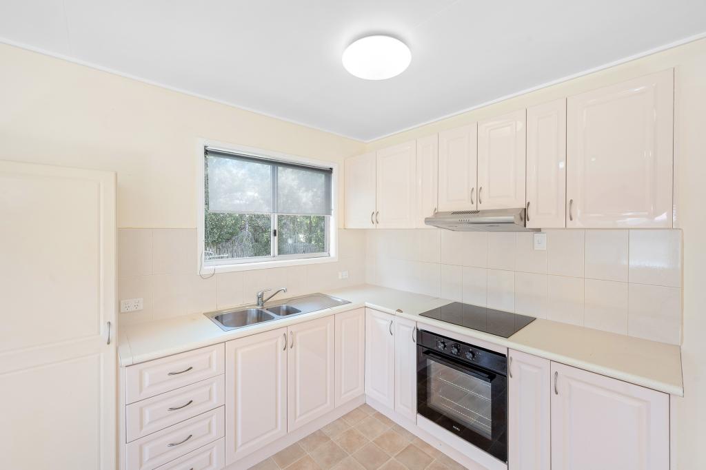 1/6 Force St, West Gladstone, QLD 4680