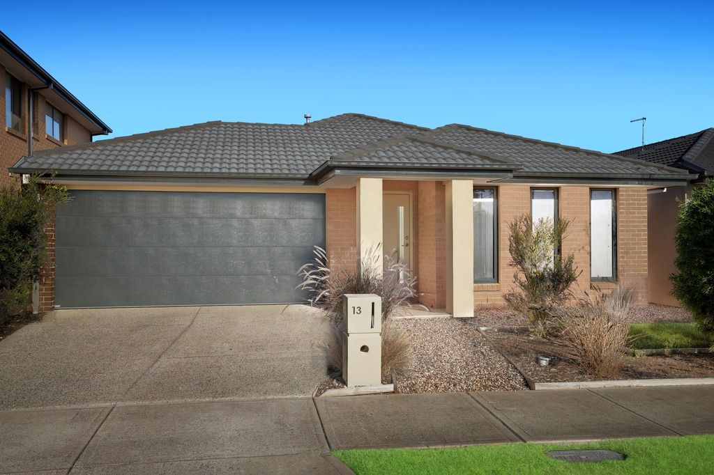 13 Smile Cres, Wyndham Vale, VIC 3024