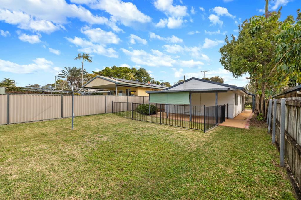 7 Mark St, Redland Bay, QLD 4165