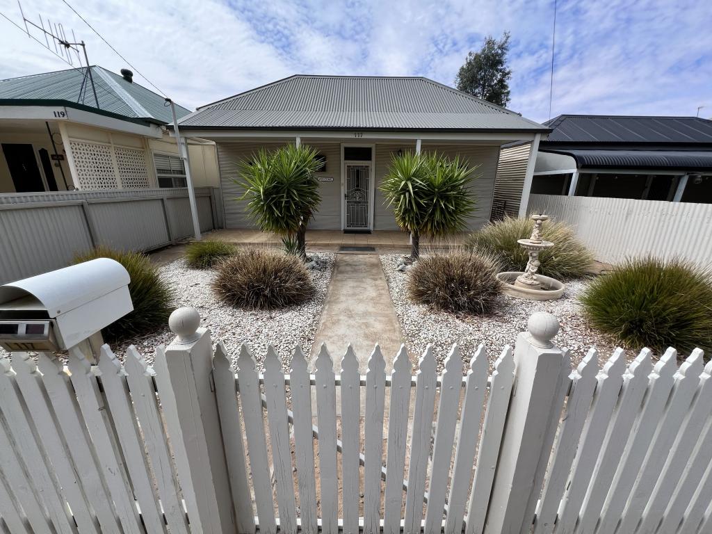 117 Hebbard St, Broken Hill, NSW 2880