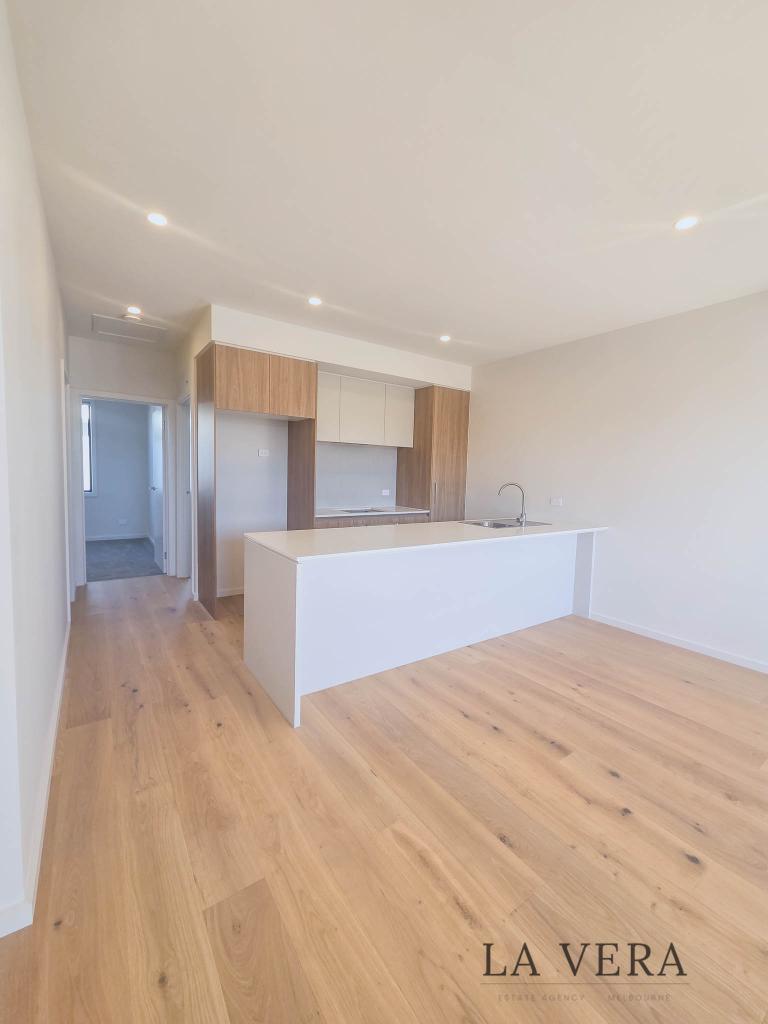 31 Winterberry Rd, Point Cook, VIC 3030