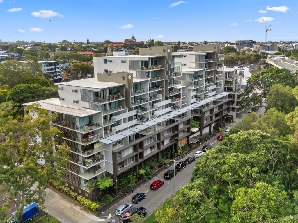 305/23 PARKLAND ST, NUNDAH, QLD 4012