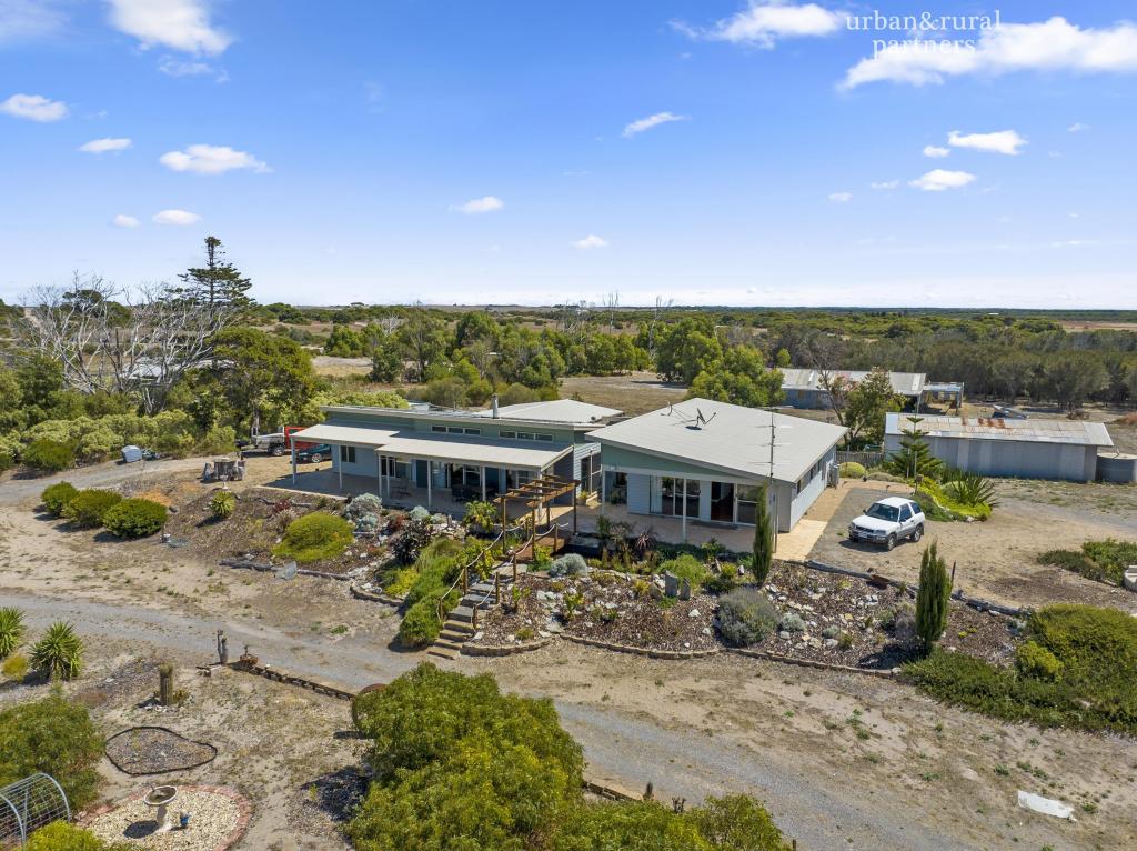 17445 Yorke Hwy, Marion Bay, SA 5575