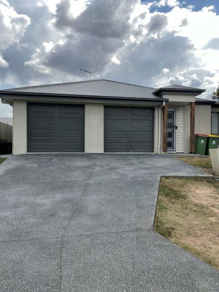 2/1 Lani St, Park Ridge, QLD 4125
