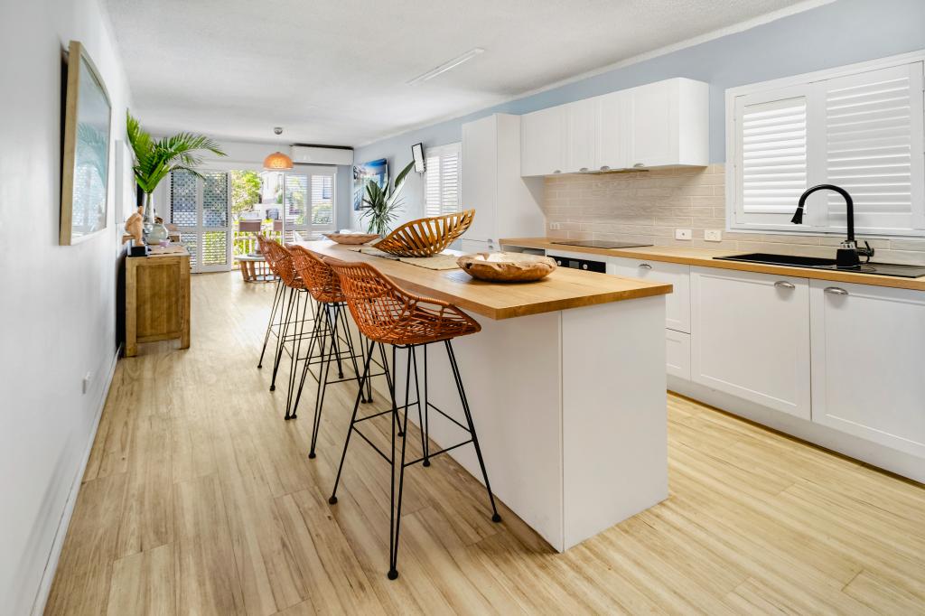 1/28 Sunrise Bvd, Surfers Paradise, QLD 4217