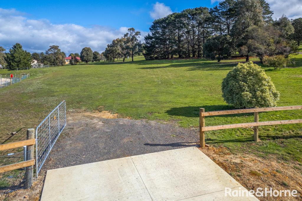 17b Manna Gum Ct, Riddells Creek, VIC 3431