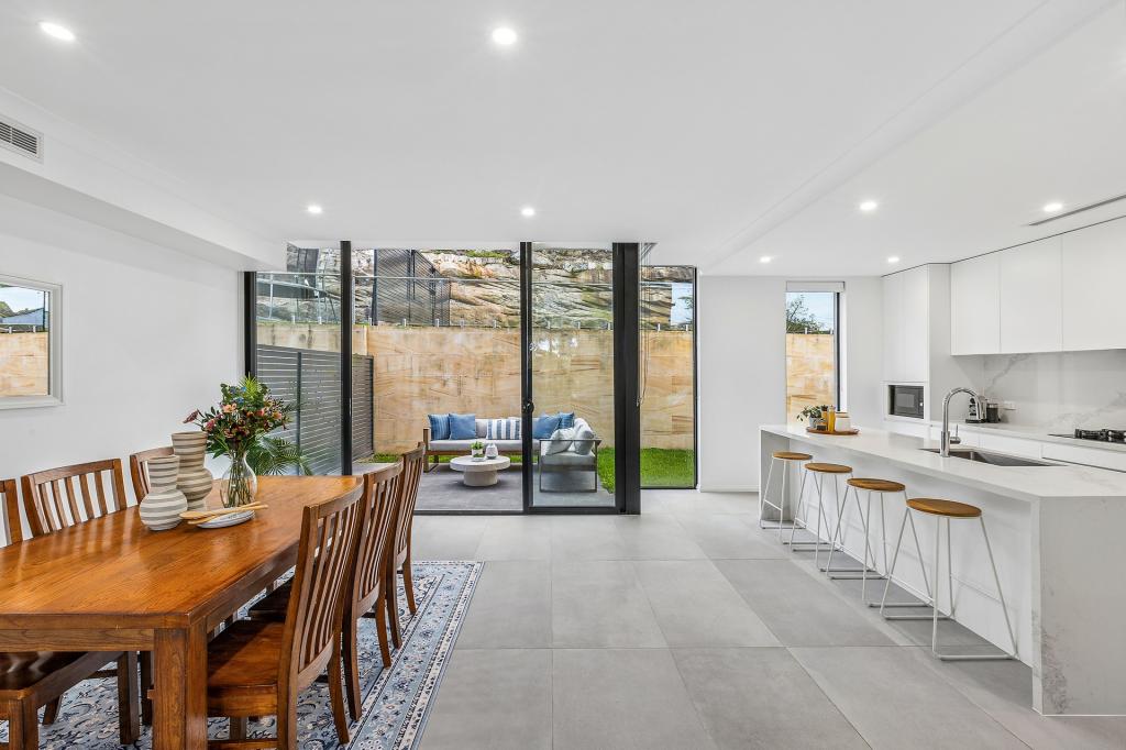 10a Allambie Rd, Castle Cove, NSW 2069