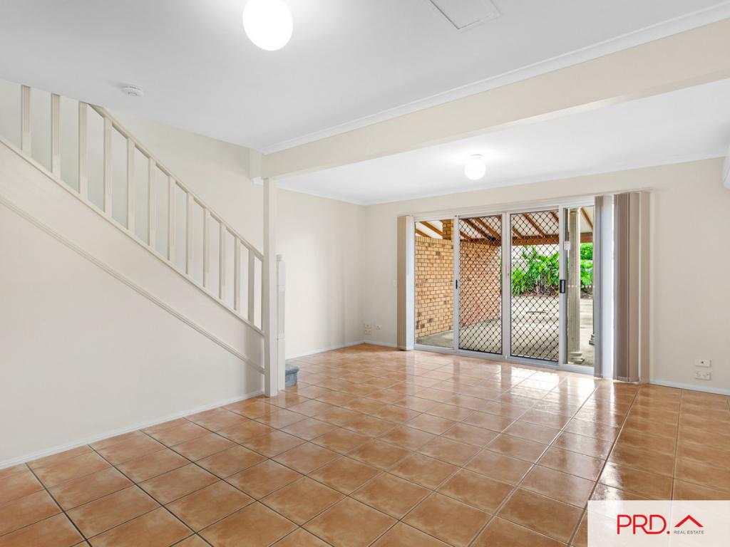 5/251 Christine Ave, Varsity Lakes, QLD 4227