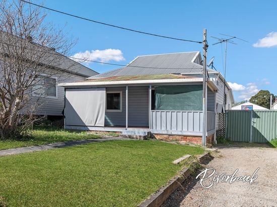 8 Broughton St, Old Guildford, NSW 2161