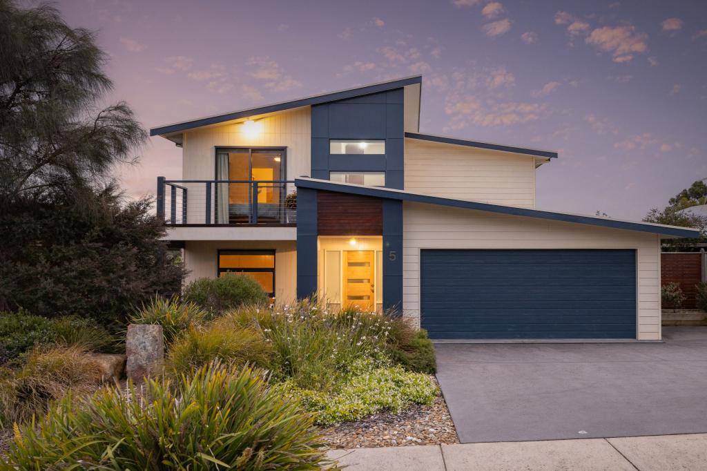 5 Possum Pl, Cowes, VIC 3922