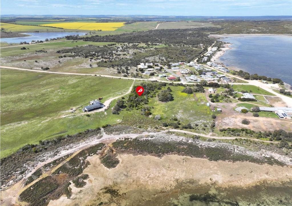 21-23 Broccabruna Dr, Mount Dutton Bay, SA 5607