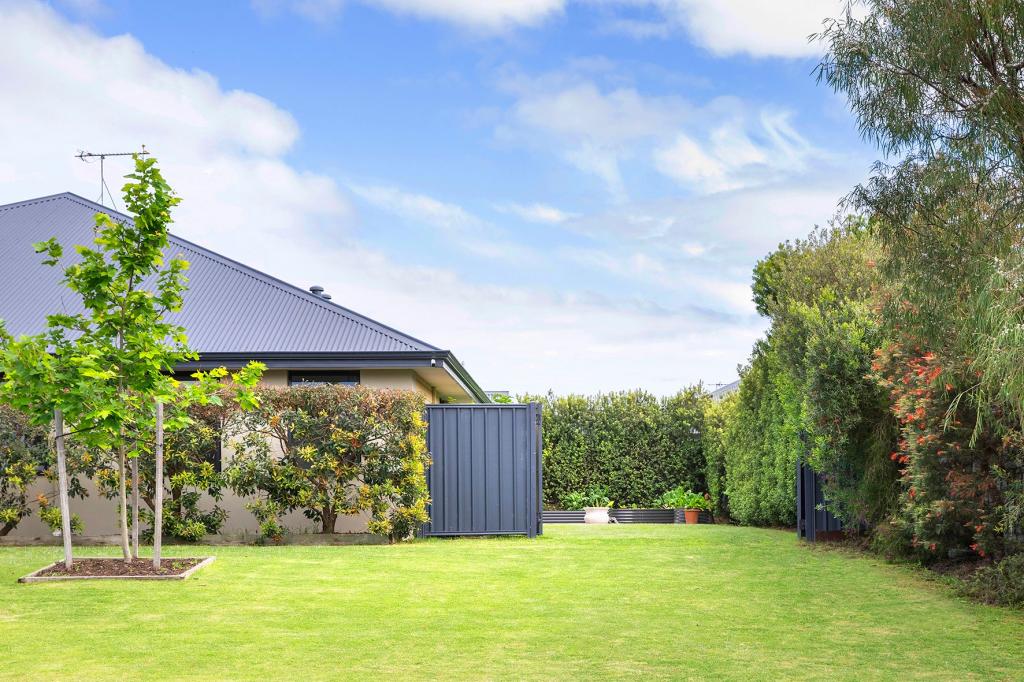 16 BUTTERWORTH SPRINGS AVE, DUNSBOROUGH, WA 6281