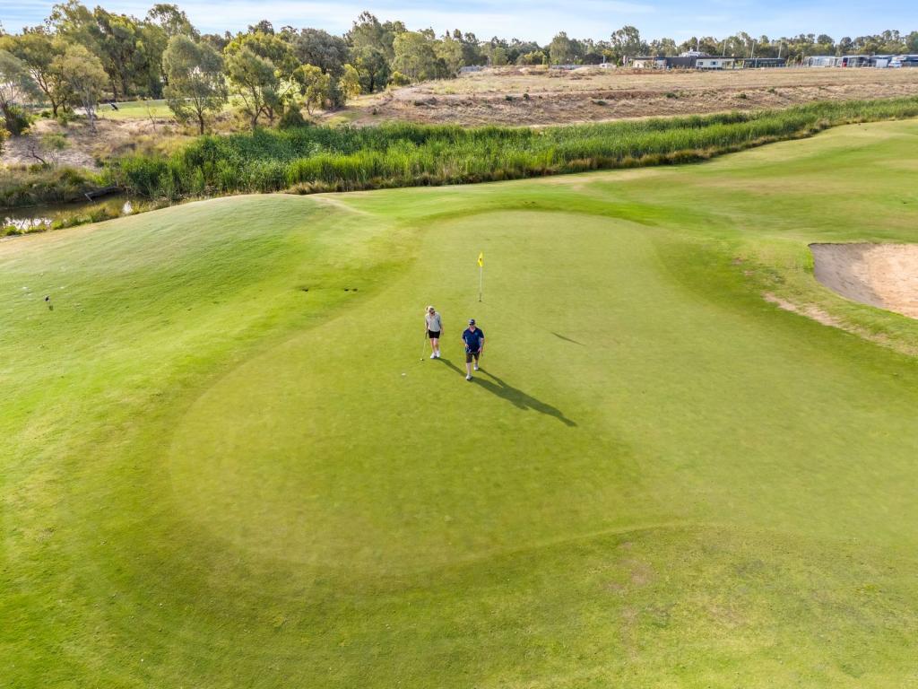 11 VERMILION DR, YARRAWONGA, VIC 3730