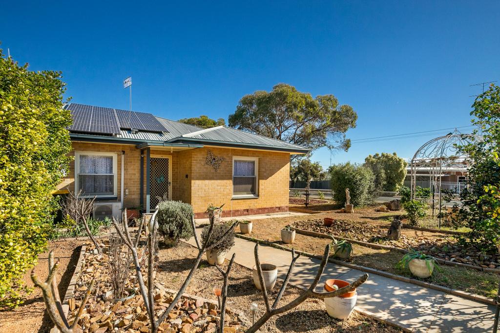 6 Bonnar St, Barmera, SA 5345