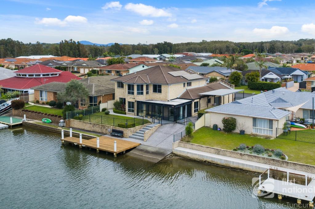 31 Kenrose St, Forster, NSW 2428