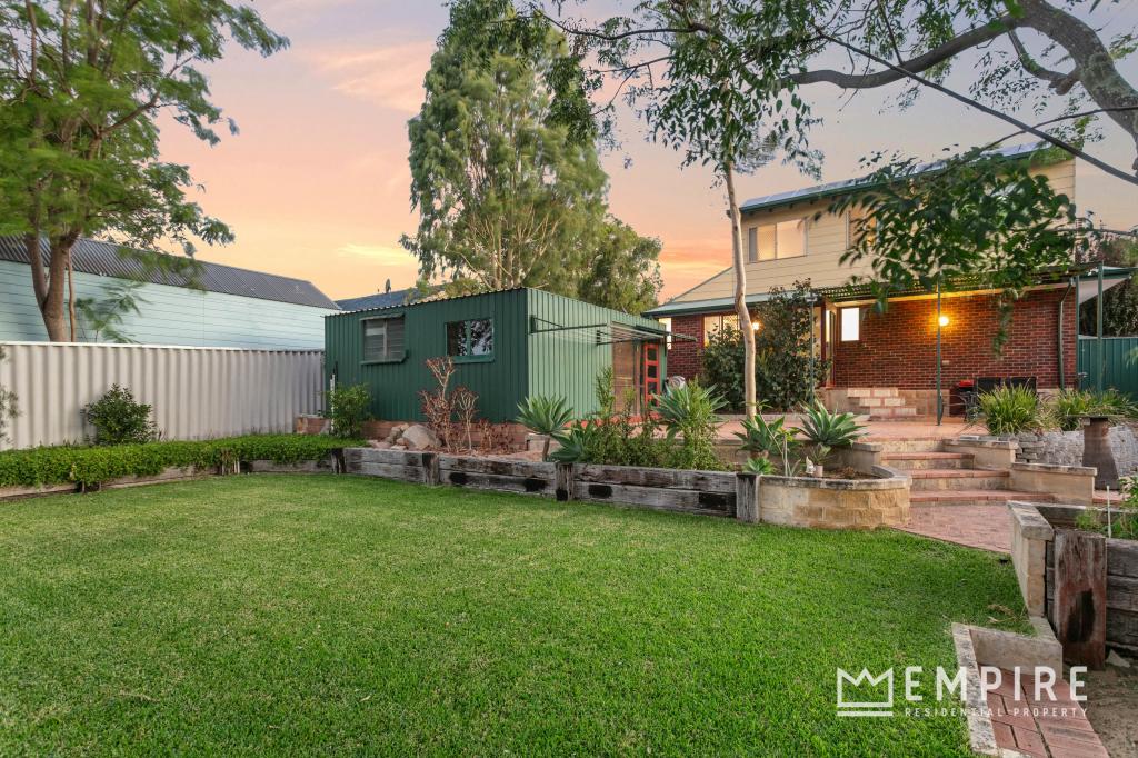 136 Cordelia Ave, Coolbellup, WA 6163