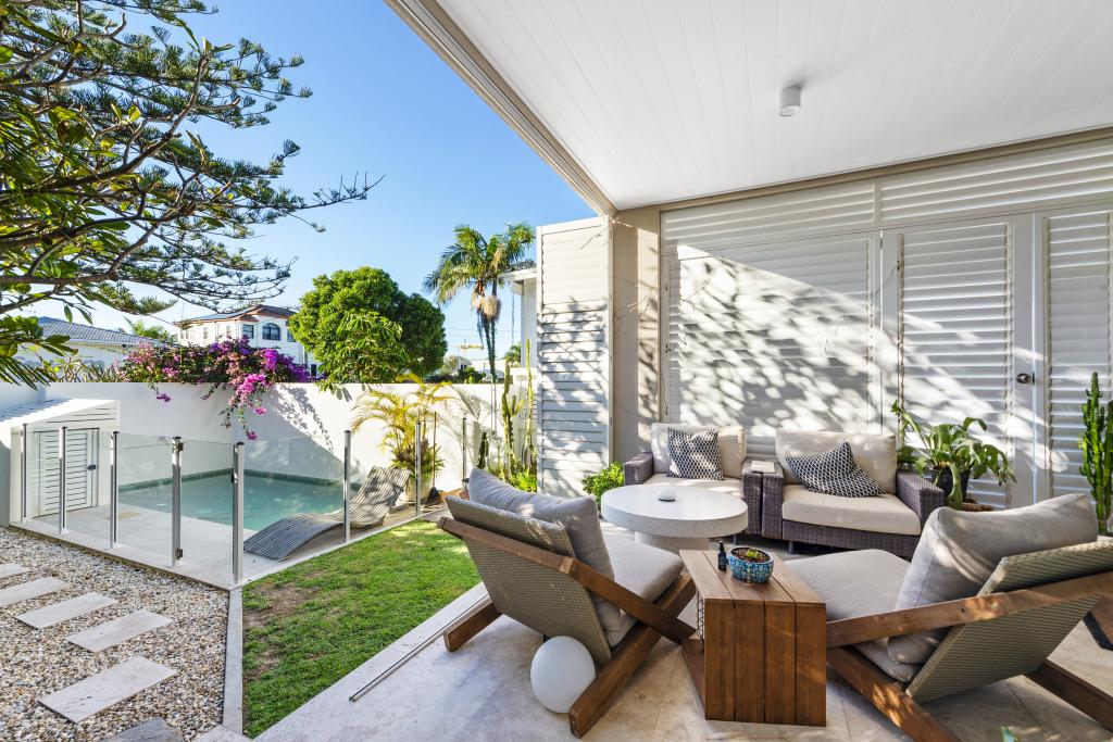 1/32 Seaside Ave, Mermaid Beach, QLD 4218