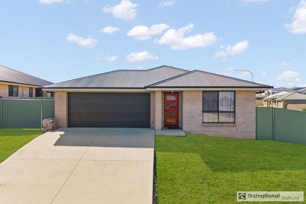 2 Bolton St, Kelso, NSW 2795