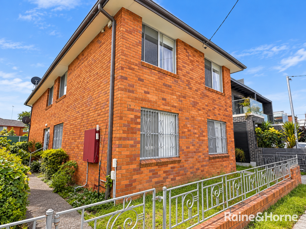 1/12 Universal St, Eastlakes, NSW 2018
