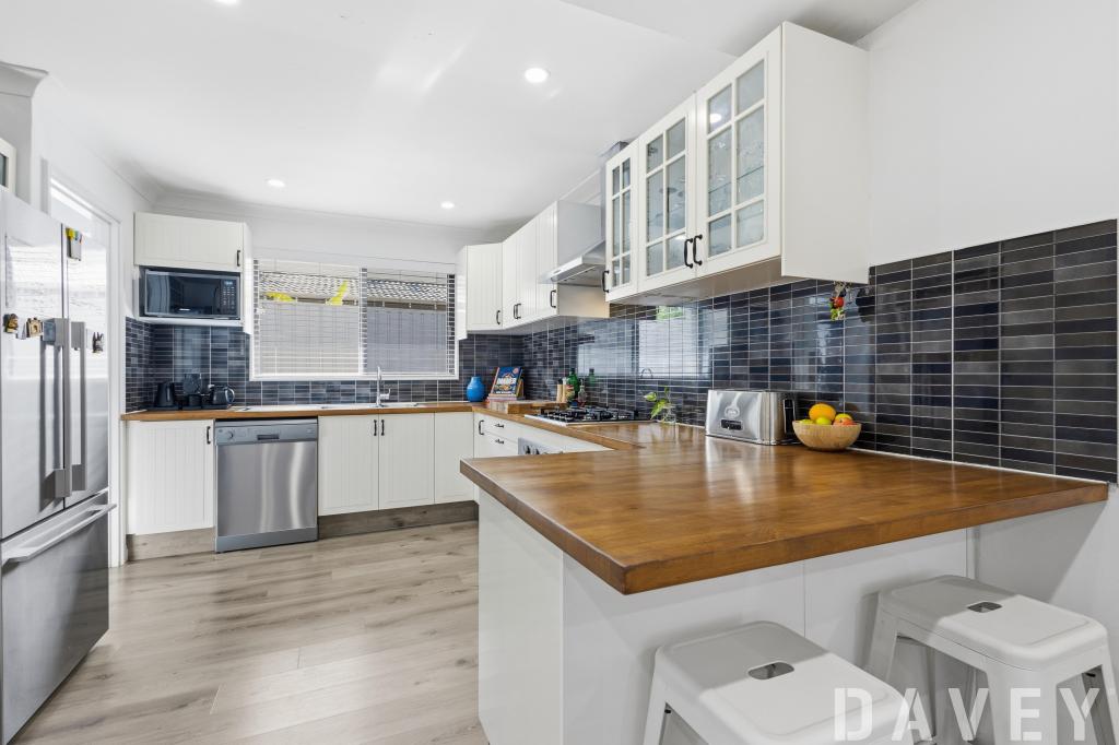 52 Stanton Cres, Greenwood, WA 6024