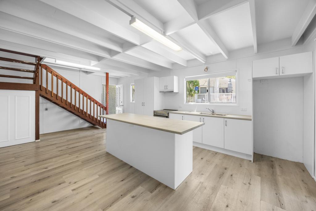 185 Centenary Heights Rd, Coolum Beach, QLD 4573