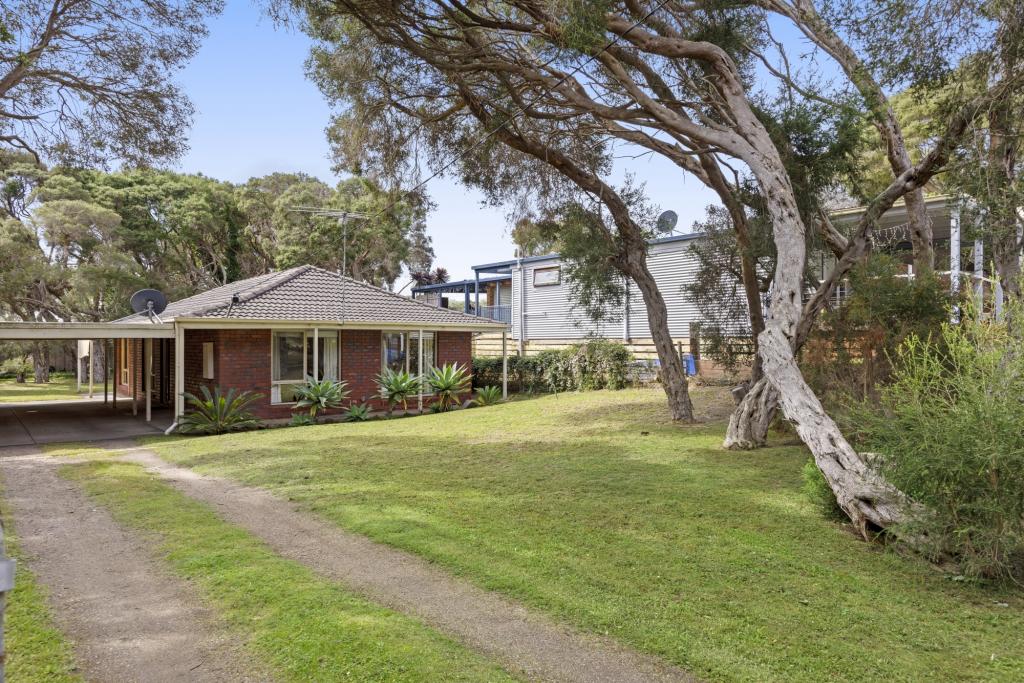 6 ROSLYN AVE, RYE, VIC 3941