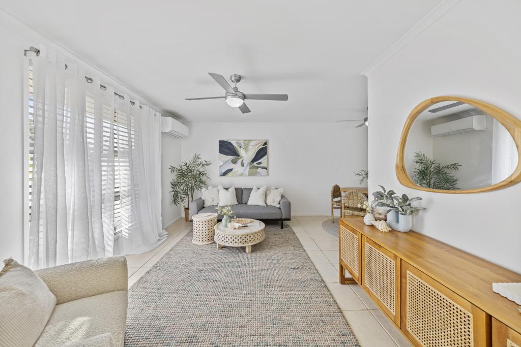 23 BOMBURRA CT, RAINBOW BEACH, QLD 4581