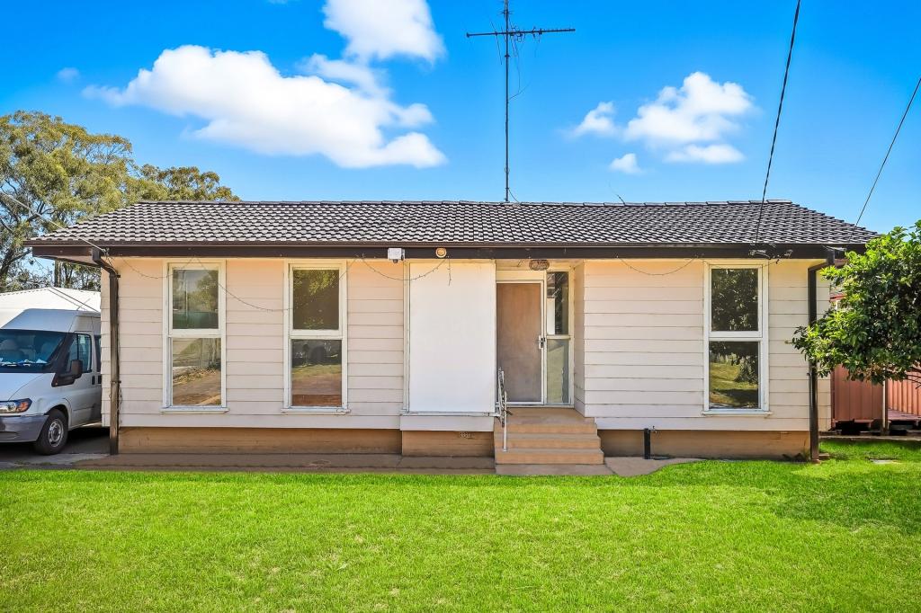 22 Parkes Cres, Blackett, NSW 2770