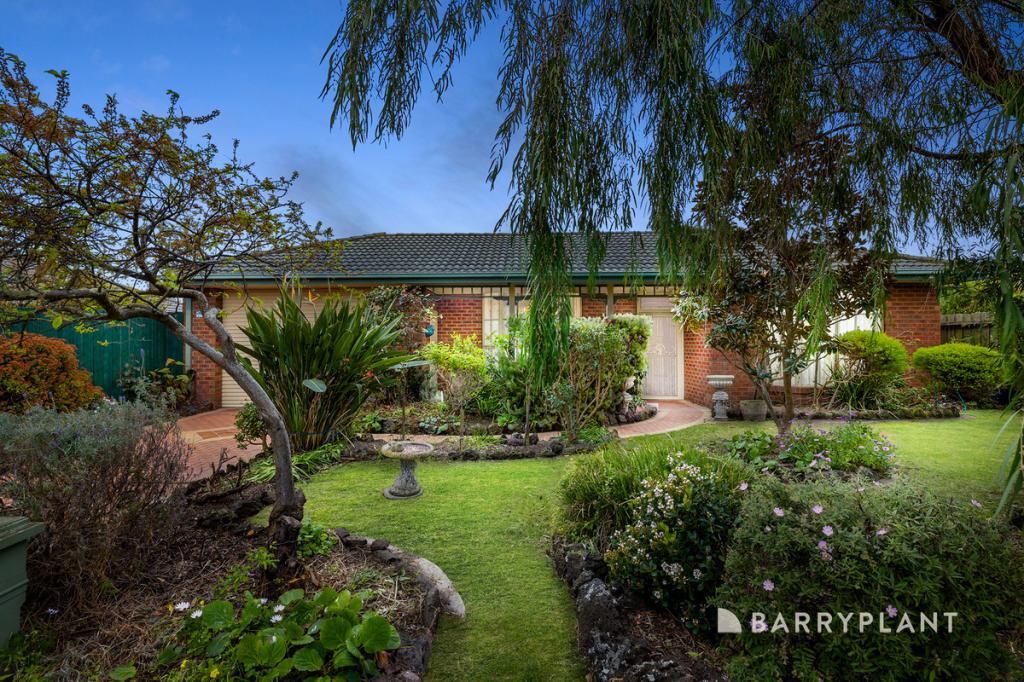 20 LYNDON DR, ROSEBUD, VIC 3939