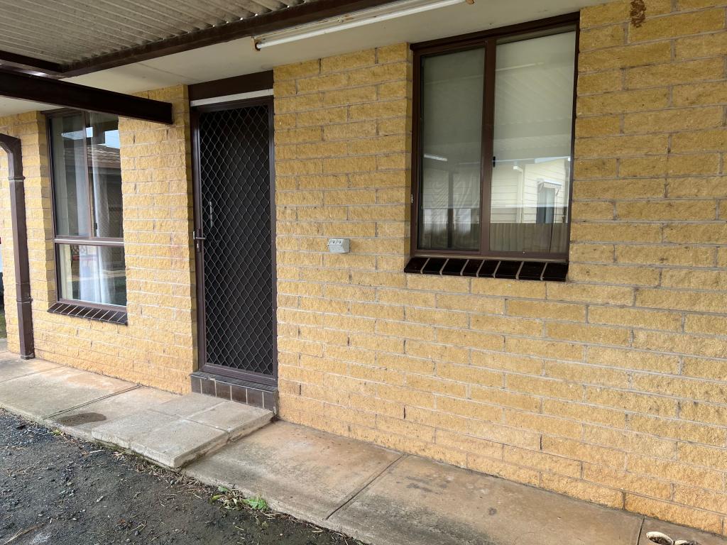 3/9 Monash St, West Wyalong, NSW 2671