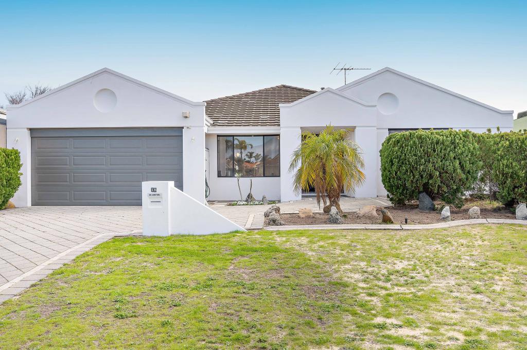 18 Tahoe Cl, Thornlie, WA 6108