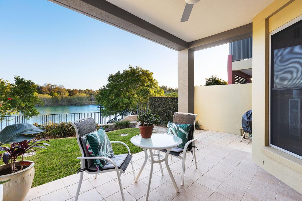 3063 Quay South Dr, Carrara, QLD 4211