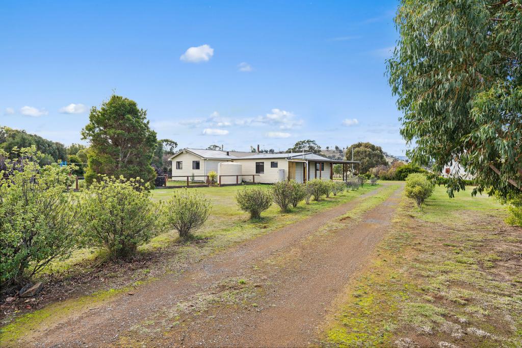 66a Charles St, Triabunna, TAS 7190