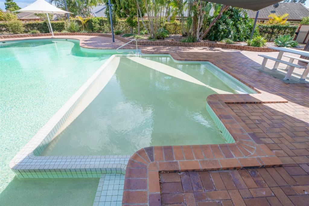 015/128 Benowa Rd, Southport, QLD 4215