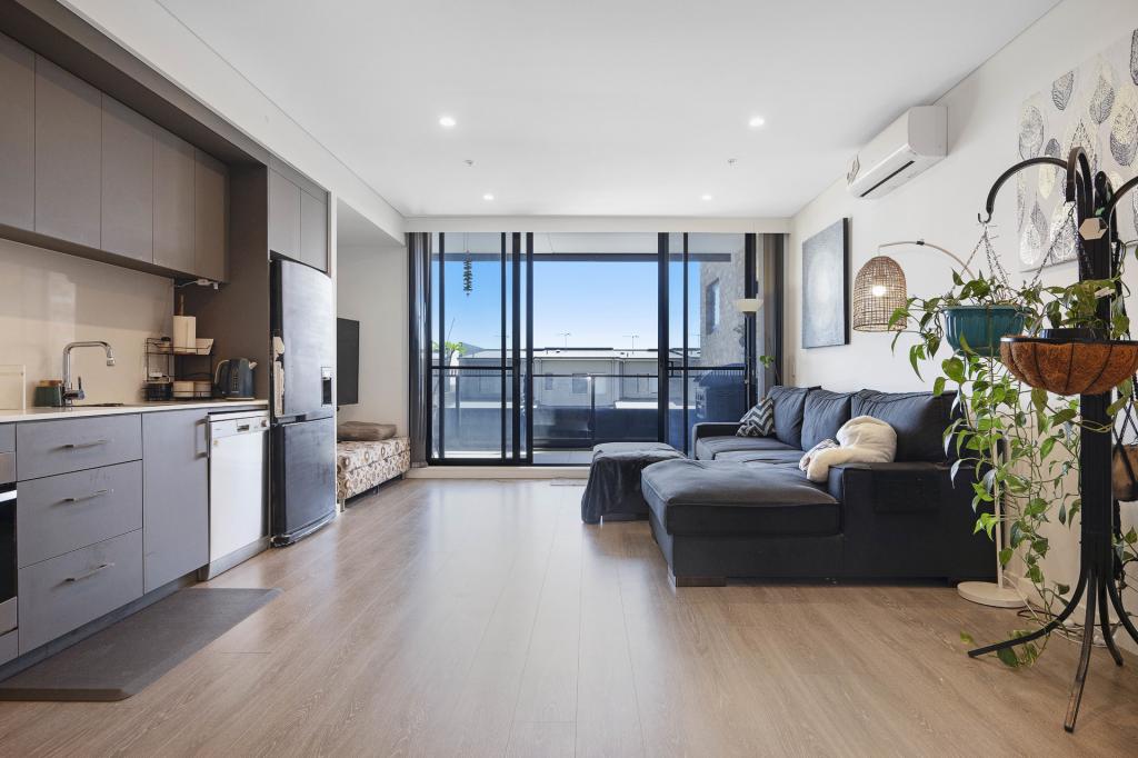 214/26a Lord Sheffield Cct, Penrith, NSW 2750