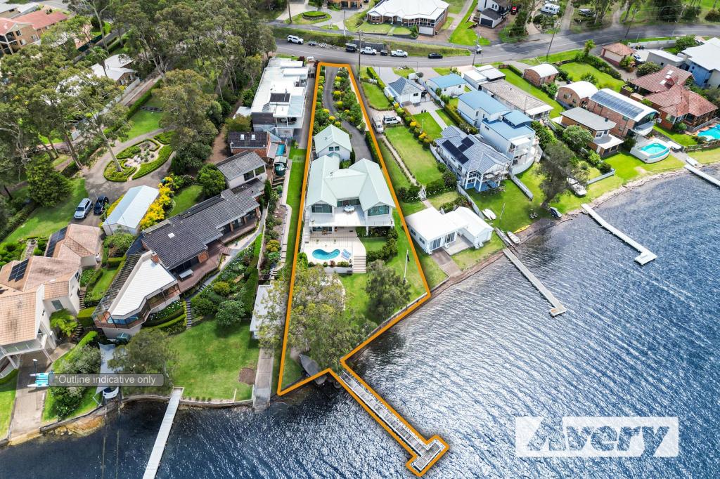 143 Coal Point Rd, Coal Point, NSW 2283
