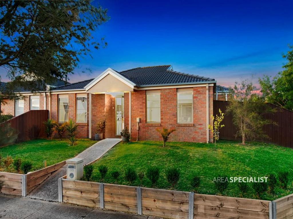 43 Honey Myrtle Way, Cranbourne, VIC 3977