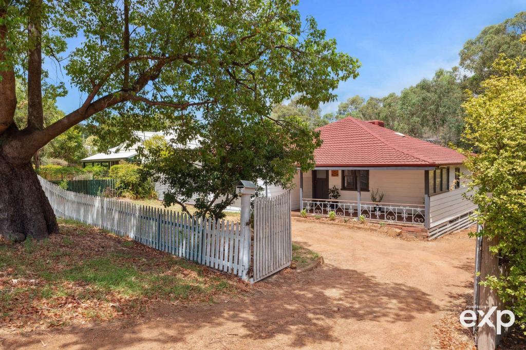 5 Owen Rd, Parkerville, WA 6081